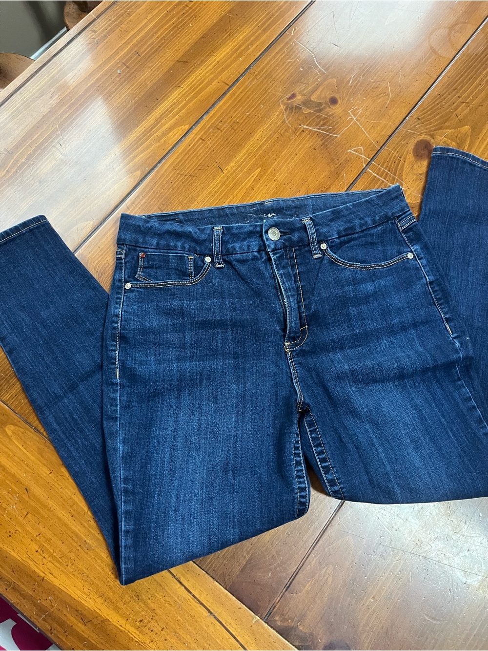 Seven7 Dark Wash High Rise Slim Fit Jeans Women's Size 16 EUC - Picture 2 of 10